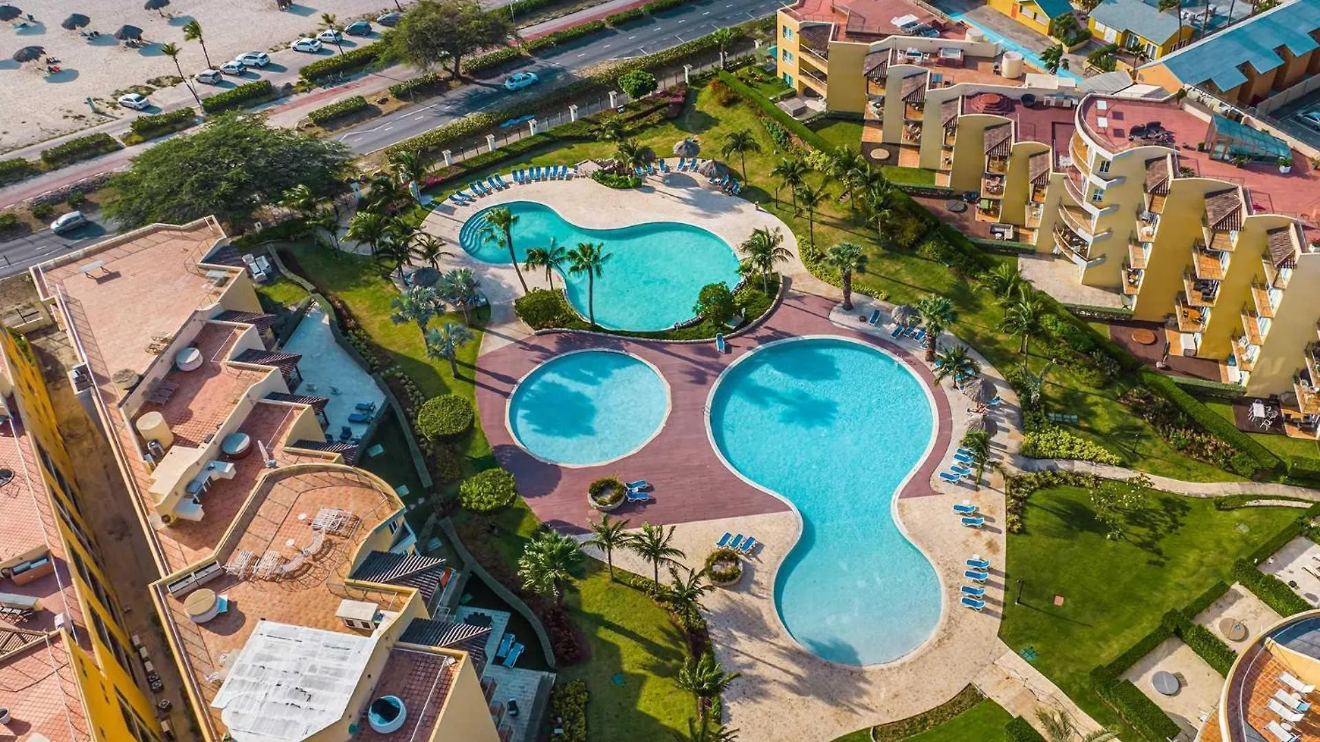 Beachfront - Amber Penthouse 2Br Condo - P512 شاطئ بالم 0*,  أروبا
