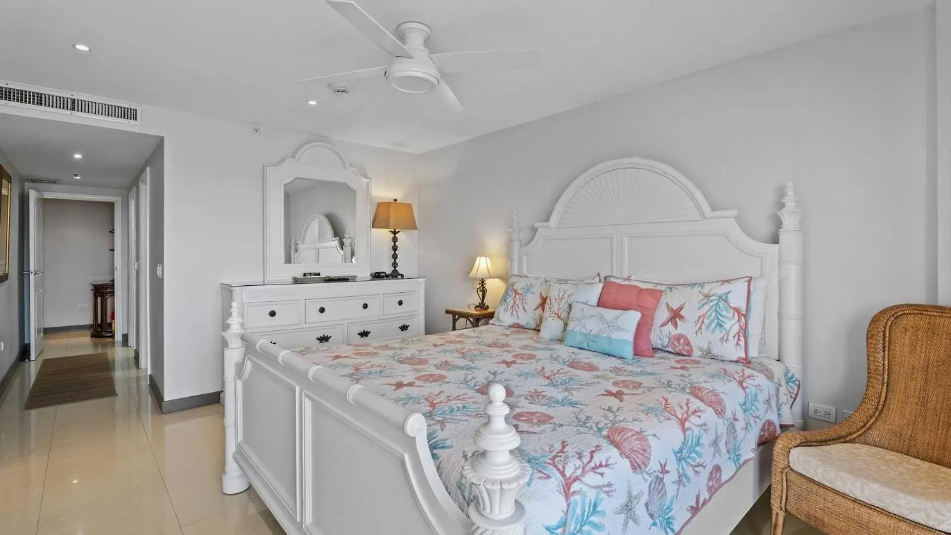 Beachfront - Amber Penthouse 2Br Condo - P512 شاطئ بالم بيت للعطل